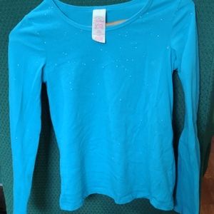 Young girls shirt
